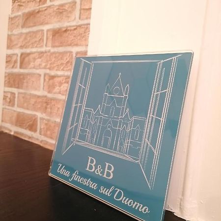 B&B Una Finestra Sul Duomo Neapel Exterior foto
